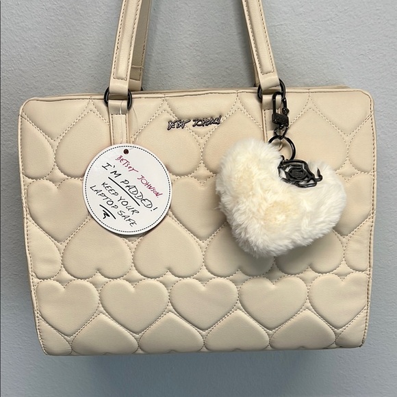 Betsey Johnson Cream Laptop Tote w/ Bag Charms ✨ - Picture 1 of 13
